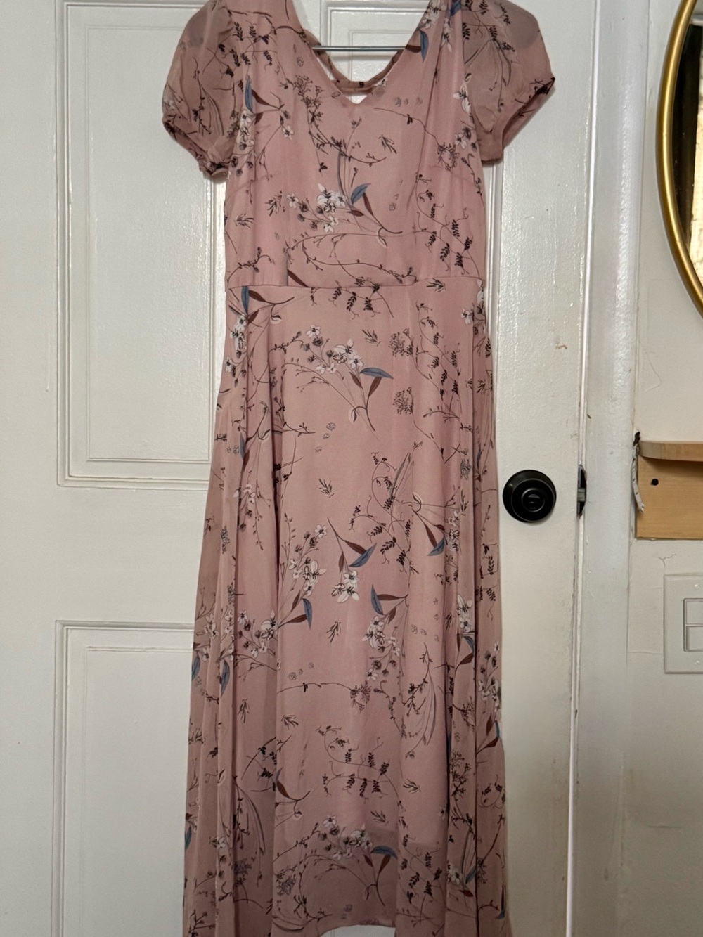 A.S. Wenglu dusty pink floral maxi dress